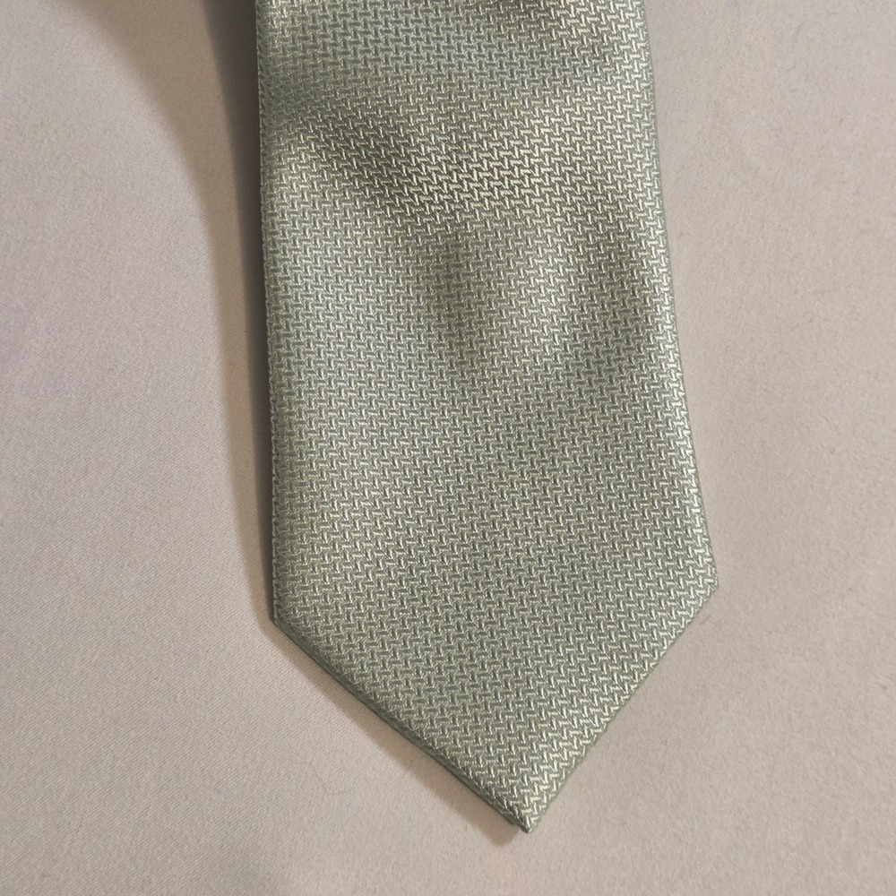 Michael Kors Mens Sage Green Textured Micro Pattern Formal Necktie Accessory - Picture 3 of 8